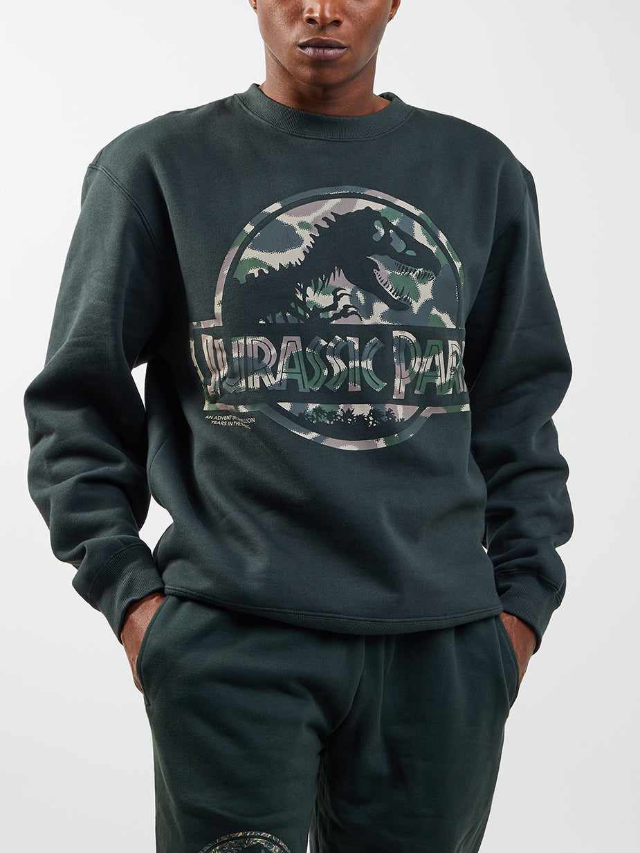 Crew neck camo sweatshirt hot sale